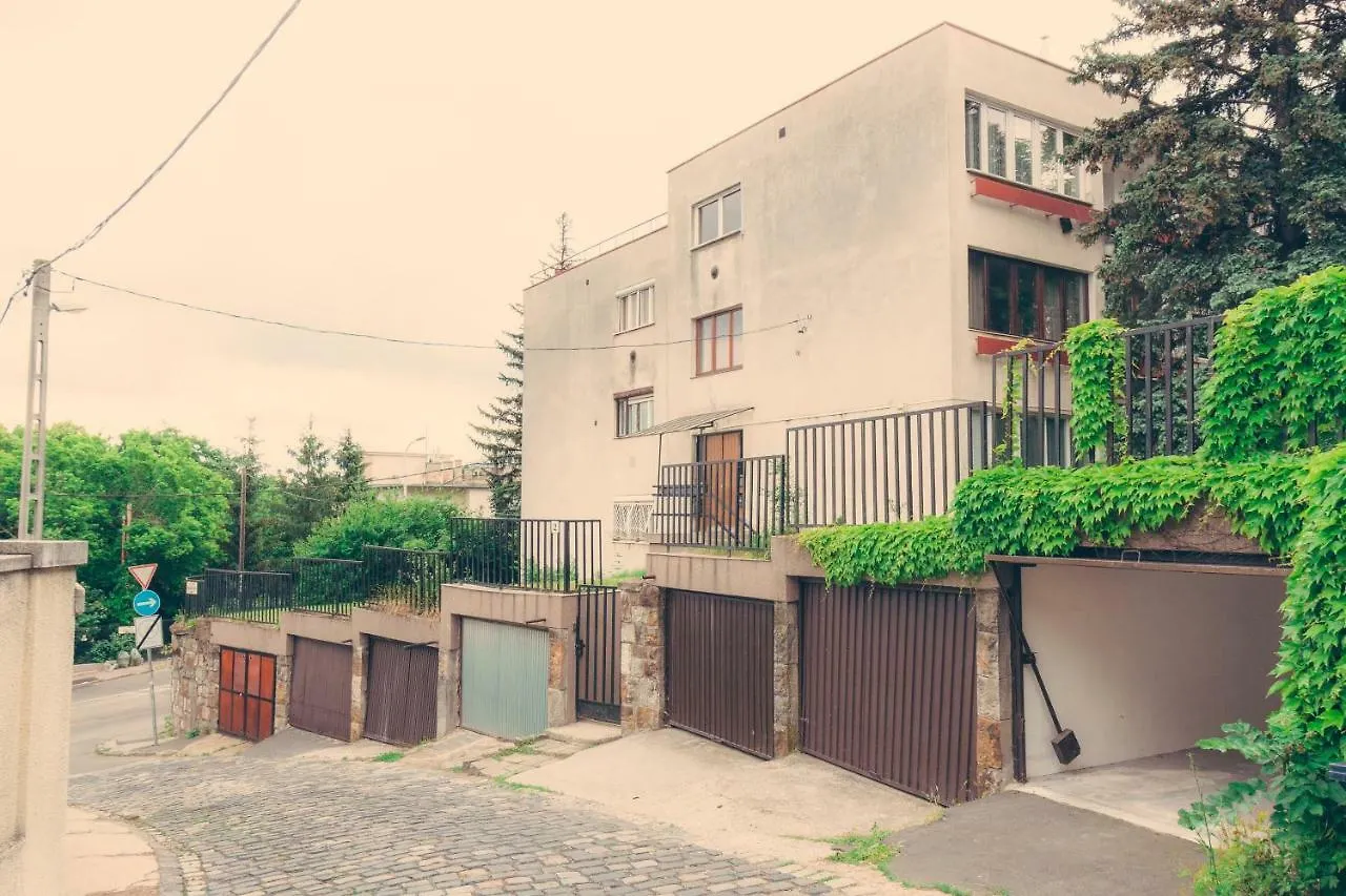 Apartment On Gellert Hill Downtown With Free Garage & Castle View Budapest 0*,